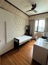 Simei Green Condominium (D18), Condominium #563311021